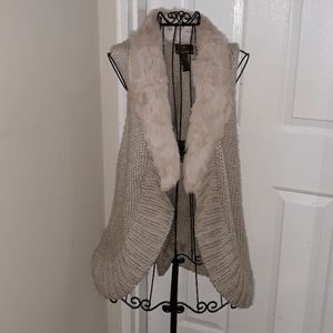 Fenn Wright Manson fur trimmed vest